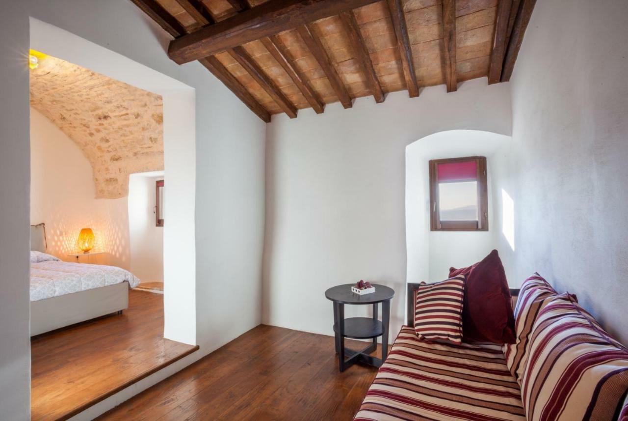 Il Castello Di Campello Apart otel Campello sul Clitunno Dış mekan fotoğraf