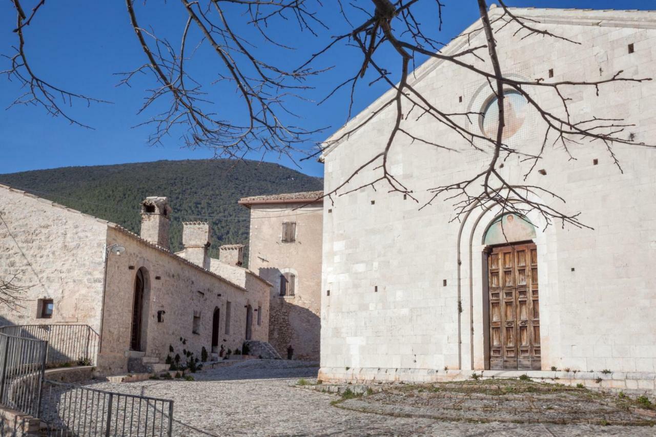 Il Castello Di Campello Apart otel Campello sul Clitunno Dış mekan fotoğraf